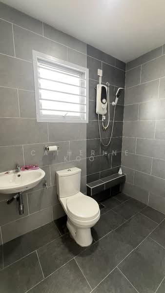 Rumah Teres 2 Tingkat untuk Disewa di Masai (Johor) - Catherine Koo - Bathroom - PropertyGuru.com.my