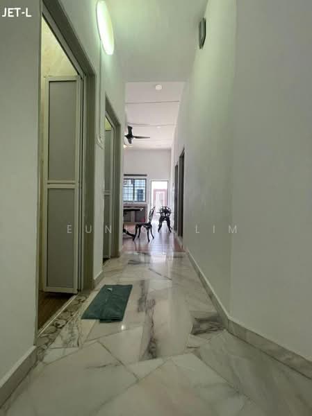 Rumah Teres 1 Tingkat untuk Dijual di Taman Desa Meru Indah (Kapar) - Eunice Lim - Corridor - PropertyGuru.com.my