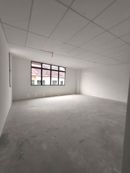 Shop / Office for Rent in Ulu Tiram (Johor) - Apple Chey - Interior - PropertyGuru.com.my