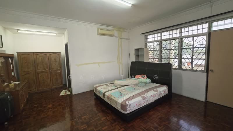Semi-Detached House for Sale in Taman Camay (Ipoh) - Gary Tang - Bedroom - PropertyGuru.com.my