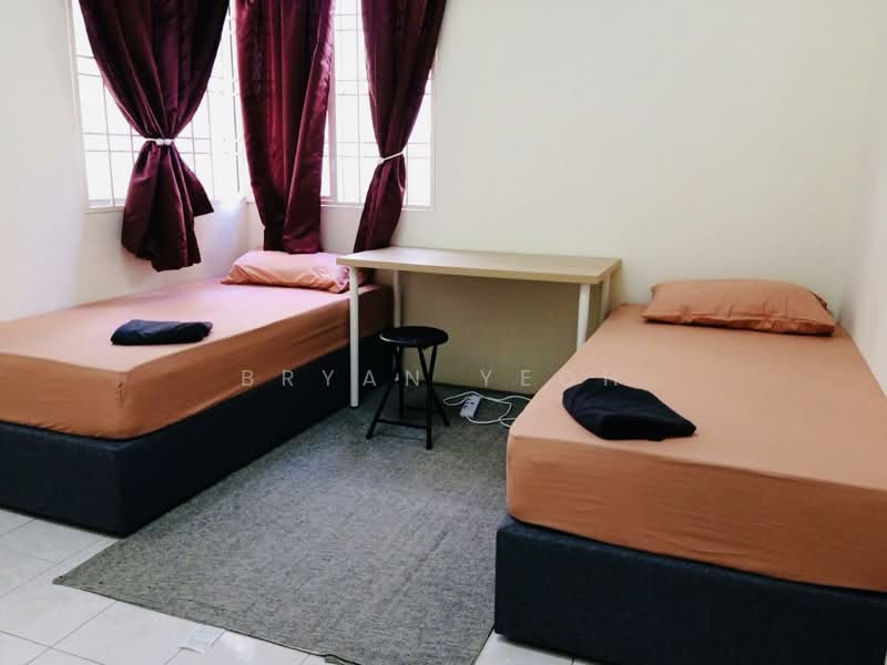 Kondominium untuk Disewa di Platinum Hill PV 5 - Bryan Yeoh - Bedroom - PropertyGuru.com.my