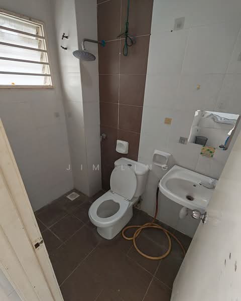 Rumah Bandar untuk Disewa di Puchong (Selangor) - Jim Ling - Bathroom - PropertyGuru.com.my