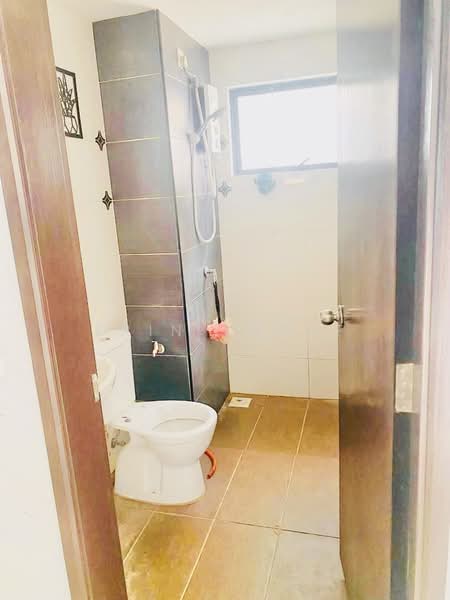 Condominium for Rent at Oasis - Erin Yusof - Bathroom - PropertyGuru.com.my