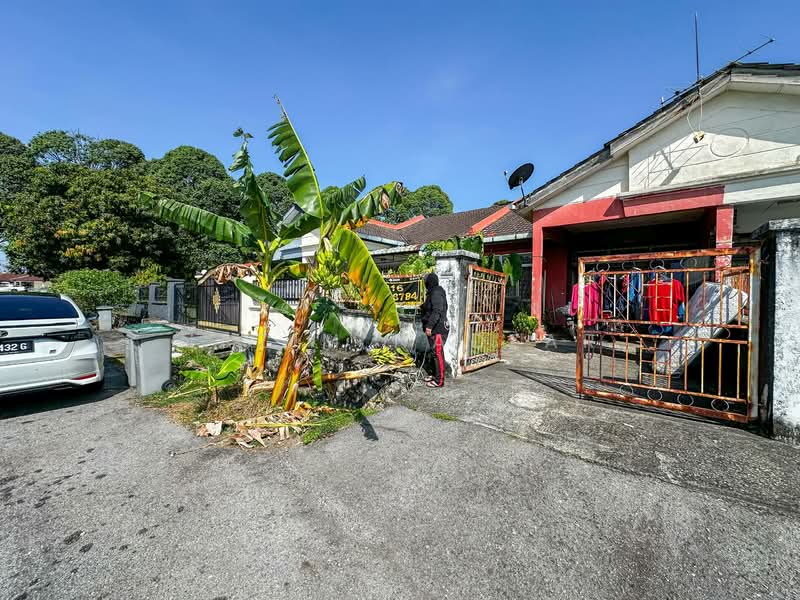 Rumah Teres 1 Tingkat untuk Dijual di Taman Desa Cempaka (Nilai) - Nazim Nadzar - Exterior - PropertyGuru.com.my