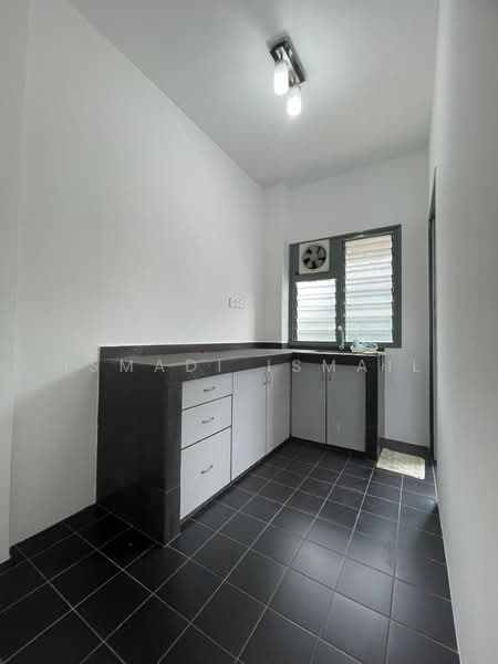Apartment for Sale at Desa Mutiara - Ismadi Ismail - Kitchen - PropertyGuru.com.my