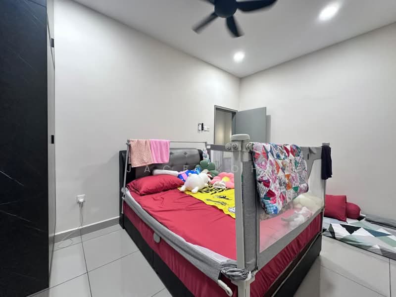 Rumah Teres 2 Tingkat untuk Disewa di Masai (Johor) - Jace Loh - Bedroom - PropertyGuru.com.my