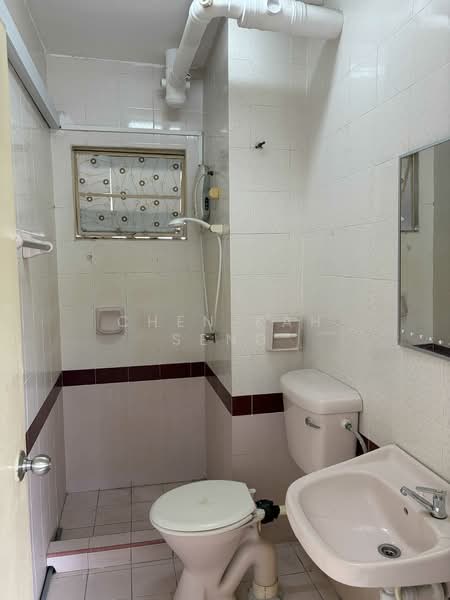 Kondominium untuk Dijual di Danau Impian - Chen Kah Seng - Bathroom - PropertyGuru.com.my