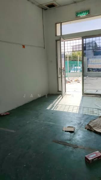 Semi-D Factory for Rent in Taman Perindustrian Kinrara (Bandar Kinrara) - Jane Jia - Entrance - PropertyGuru.com.my