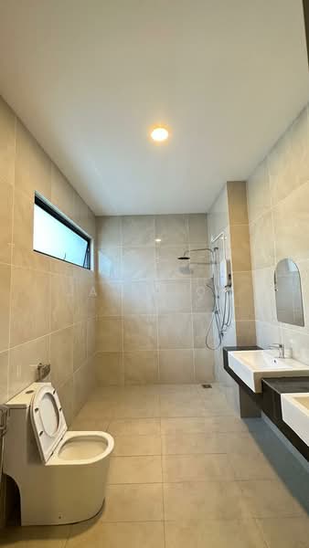 Cluster House for Rent in Austin Crest (Johor Bahru) - Jace Loh - Bathroom - PropertyGuru.com.my