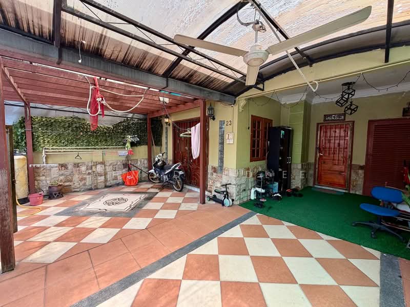 Rumah Teres 2 Tingkat untuk Dijual di Petaling Jaya (Selangor) - Ahmad Fadlee - PropertyGuru.com.my