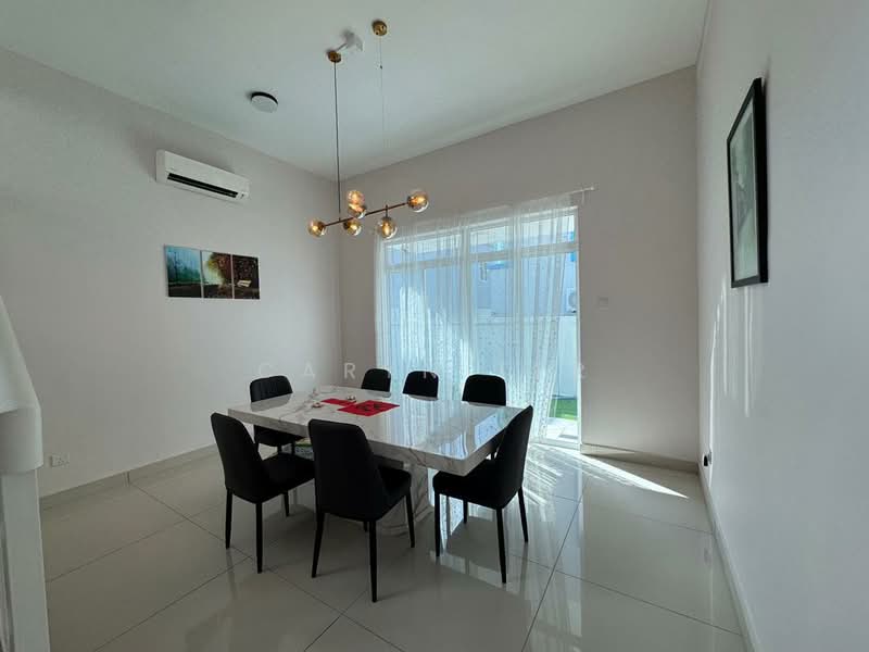 Semi-Detached House for Sale in Bandar Dato Onn (Tebrau) - Caryn Ter - Dining Room - PropertyGuru.com.my