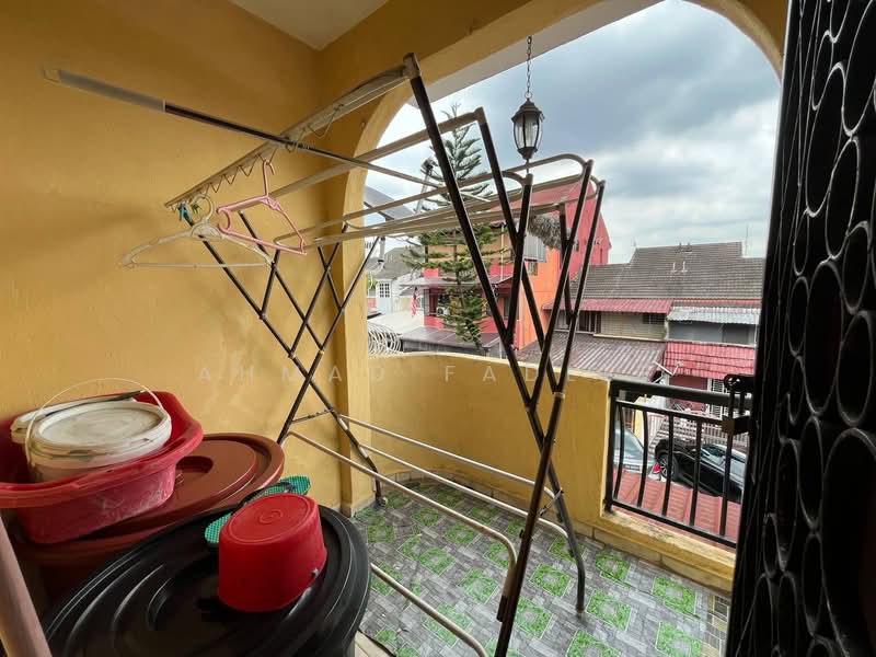 Rumah Teres 2 Tingkat untuk Dijual di Batu Caves (Selangor) - Ahmad Fadlee - PropertyGuru.com.my