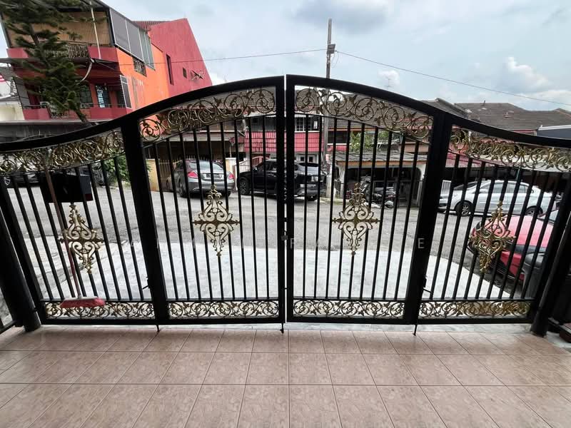 Rumah Teres 2 Tingkat untuk Dijual di Batu Caves (Selangor) - Ahmad Fadlee - PropertyGuru.com.my