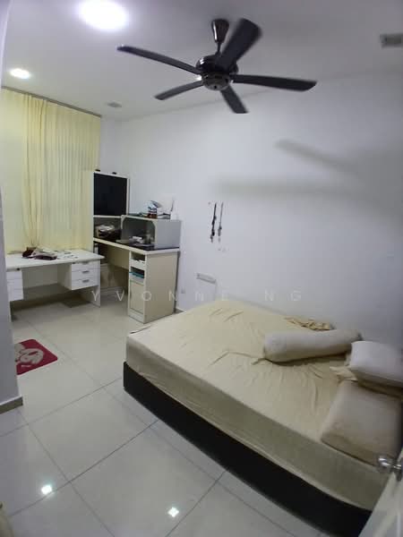 2-storey Terraced House for Rent in Taman Pelangi Indah (Ulu Tiram) - Yvonne Ng - Bedroom - PropertyGuru.com.my