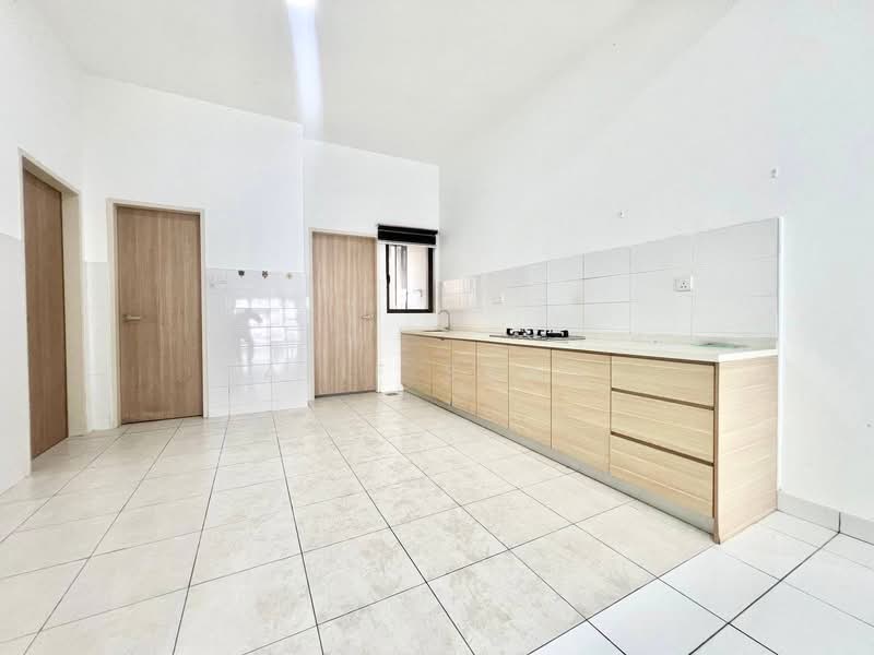 Rumah Teres 2 Tingkat untuk Dijual di Semenyih (Selangor) - Alif Saad - Kitchen - PropertyGuru.com.my