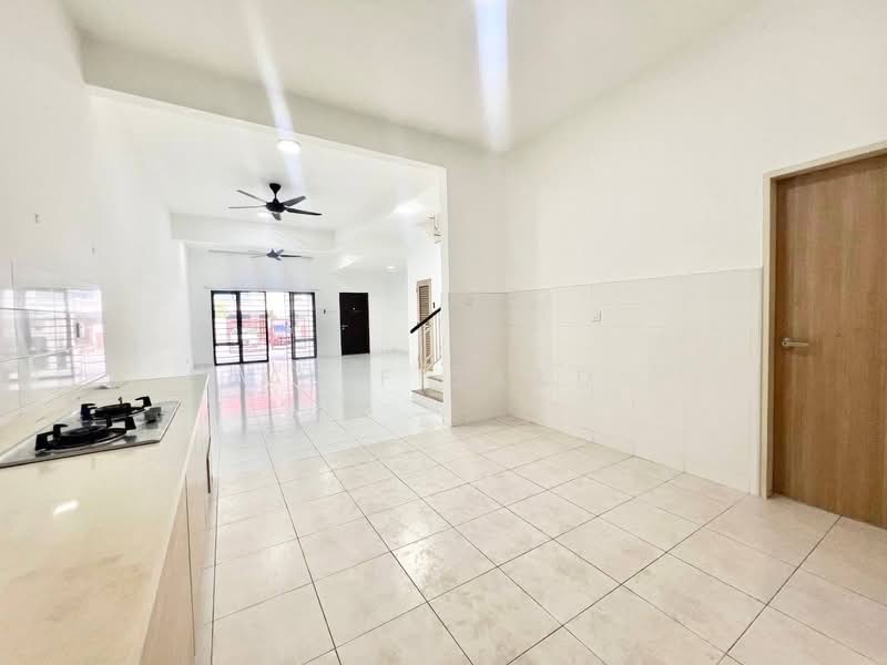Rumah Teres 2 Tingkat untuk Dijual di Semenyih (Selangor) - Alif Saad - PropertyGuru.com.my