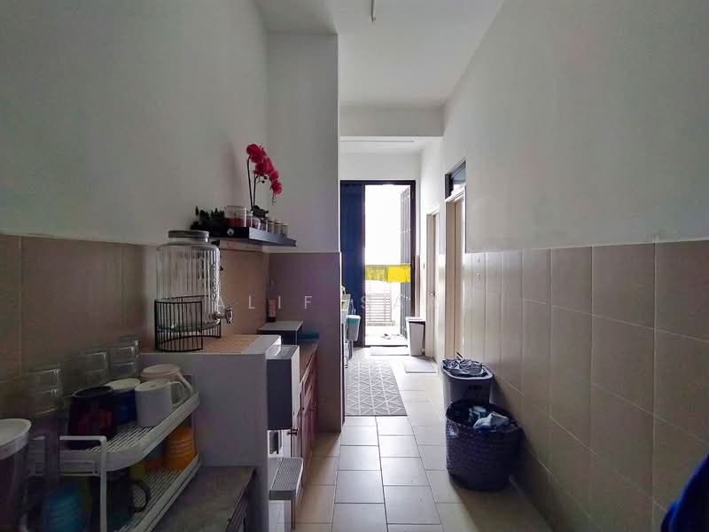 2-storey Terraced House for Sale in Shah Alam (Selangor) - Alif Saad - Corridor - PropertyGuru.com.my