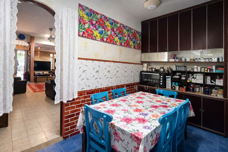 Rumah Teres 2 Tingkat untuk Dijual di Taman Sri Rampai (Wangsa Maju) - Abid Sabarudin - Living Room - PropertyGuru.com.my
