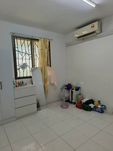 Flat for Sale at Taman Daya - Jalan Bertam 1, 10 and 16 - Vinna Loh - Bedroom - PropertyGuru.com.my
