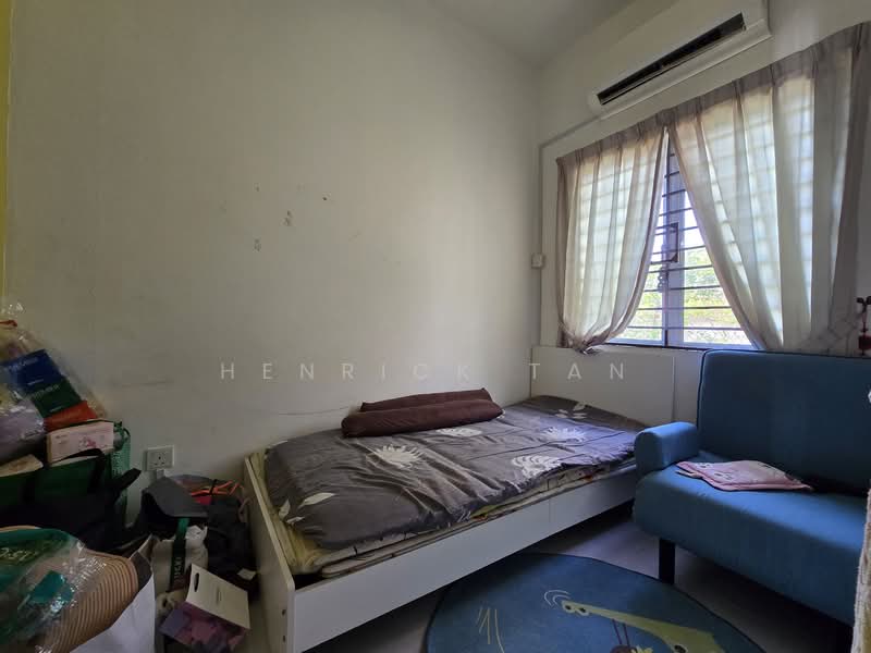 2-storey Terraced House for Rent in Kota Kemuning (Shah Alam) - Henrick Tan - Bedroom - PropertyGuru.com.my