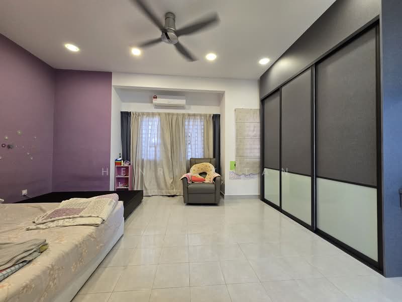 2-storey Terraced House for Rent in Kota Kemuning (Shah Alam) - Henrick Tan - Bedroom - PropertyGuru.com.my