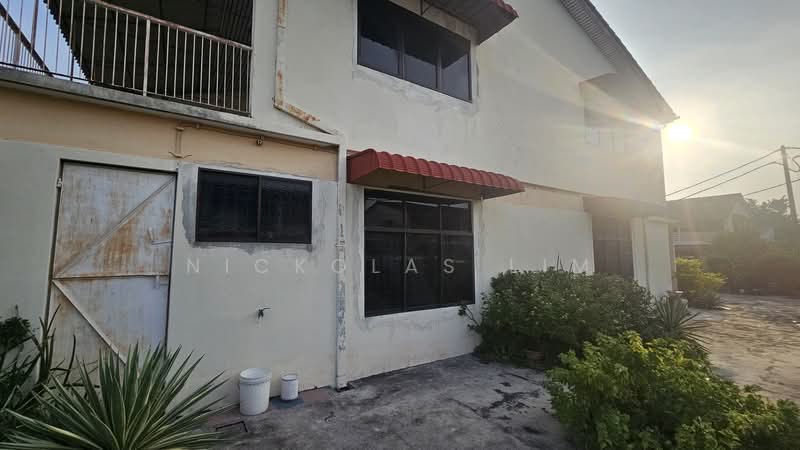 2-storey Terraced House for Sale in Taman Besi (Jelutong) - Nickolas Lim - Exterior - PropertyGuru.com.my