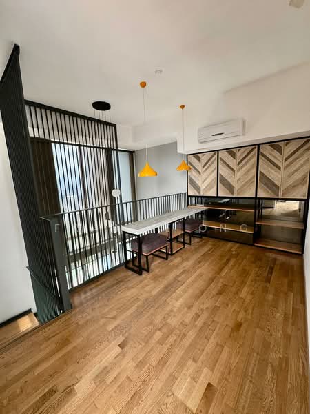 For Rent - Twy Duplex Condos