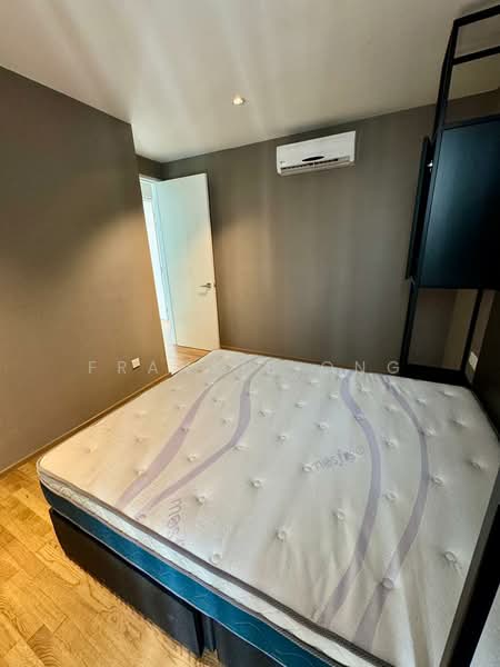 For Rent - Twy Duplex Condos