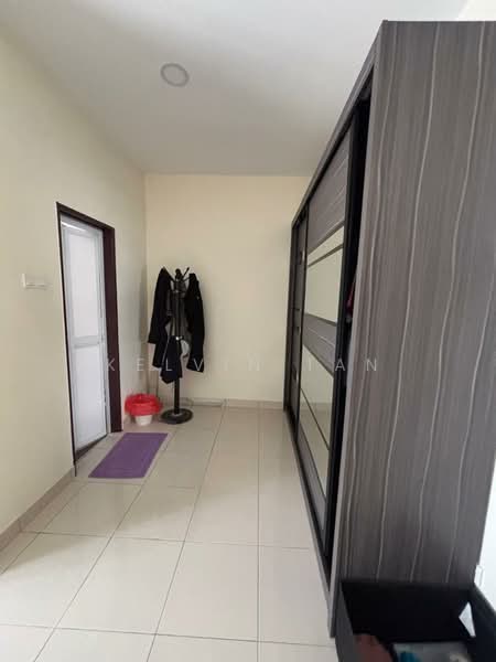 Rumah Teres 3 Tingkat untuk Disewa di Puchong (Selangor) - Kelvin Tan - Corridor - PropertyGuru.com.my