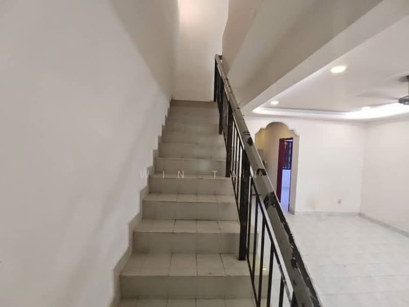 Rumah Teres 2 Tingkat untuk Dijual di Taman Setia Indah (Tebrau) - Win Tan - Interior - PropertyGuru.com.my