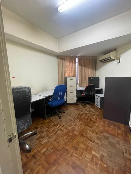 Condominium for Rent at Plaza Berjaya - Chen Kah Seng - Study - PropertyGuru.com.my