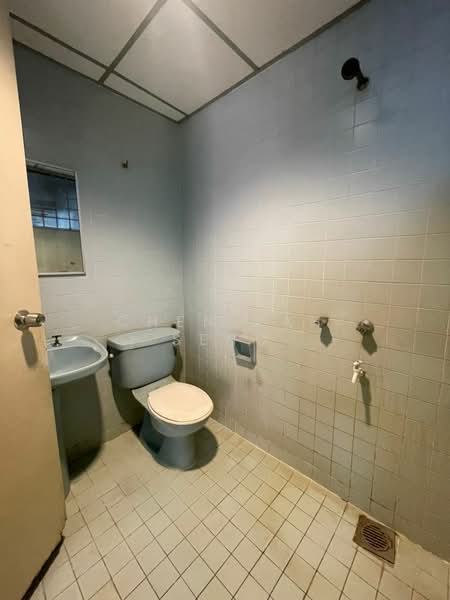 Condominium for Rent at Plaza Berjaya - Chen Kah Seng - Bathroom - PropertyGuru.com.my