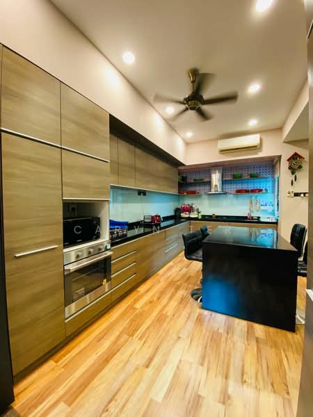 Rumah Berkembar untuk Dijual di Taman Sutera Utama (Skudai) - Caryn Ter - Kitchen - PropertyGuru.com.my