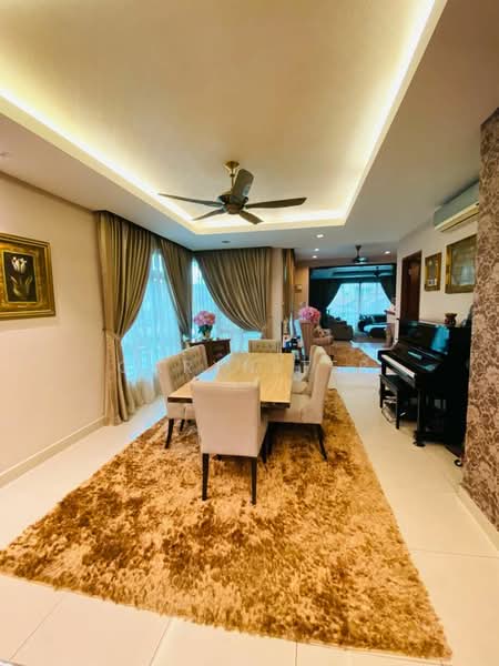 Rumah Berkembar untuk Dijual di Taman Sutera Utama (Skudai) - Caryn Ter - Dining Room - PropertyGuru.com.my
