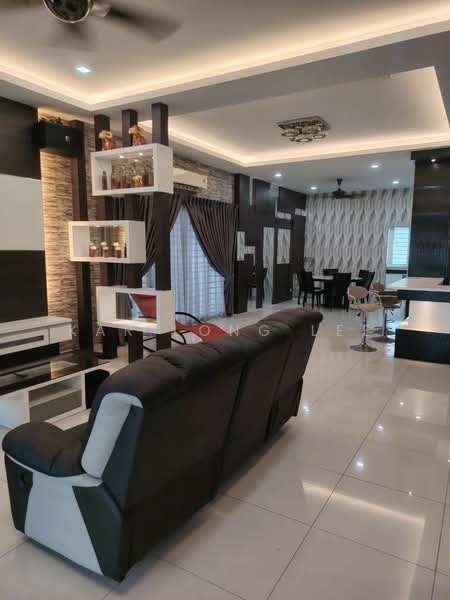 2-storey Terraced House for Sale in Bandar Seri Botani (Simpang Pulai) - Kar Long Lee - Living Room - PropertyGuru.com.my