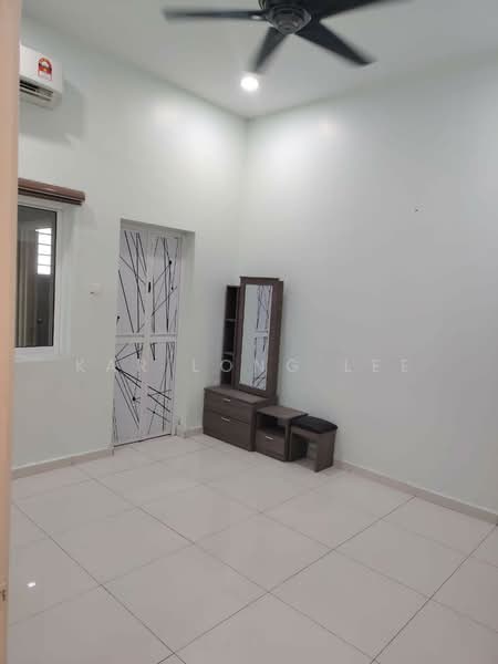 2-storey Terraced House for Sale in Bandar Seri Botani (Simpang Pulai) - Kar Long Lee - Bedroom - PropertyGuru.com.my