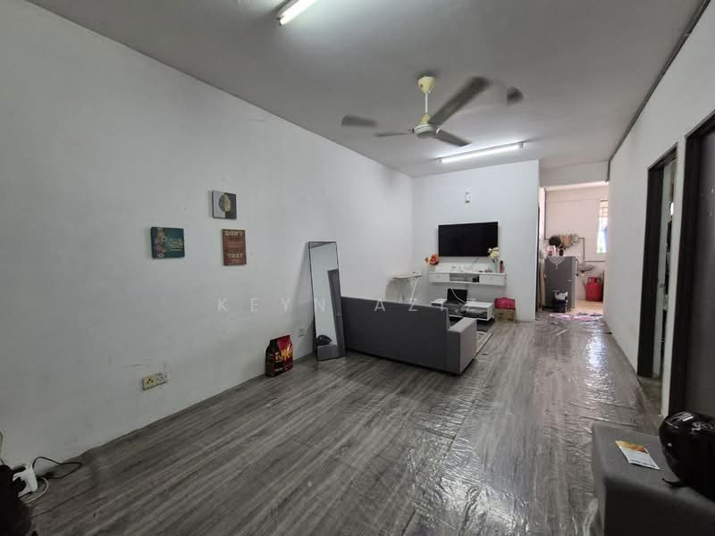 Flat for Sale at Rimba 2 - Keyn Aziz - Living Room - PropertyGuru.com.my