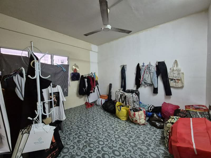 Flat for Sale at Rimba 2 - Keyn Aziz - Interior - PropertyGuru.com.my