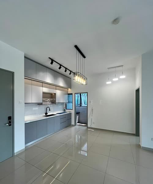 Servis Apartment untuk Disewa di B11 Parkland Residence - Kim Lee - Kitchen - PropertyGuru.com.my