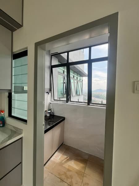 Servis Apartment untuk Disewa di B11 Parkland Residence - Kim Lee - Interior - PropertyGuru.com.my