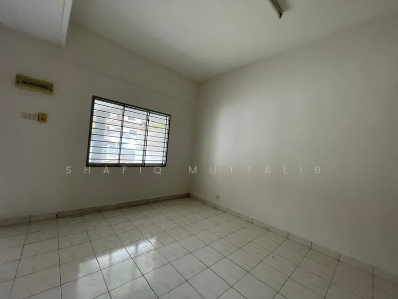 Rumah Teres 2.5 Tingkat untuk Disewa di Balakong (Selangor) - Shafiq Muttalib - PropertyGuru.com.my