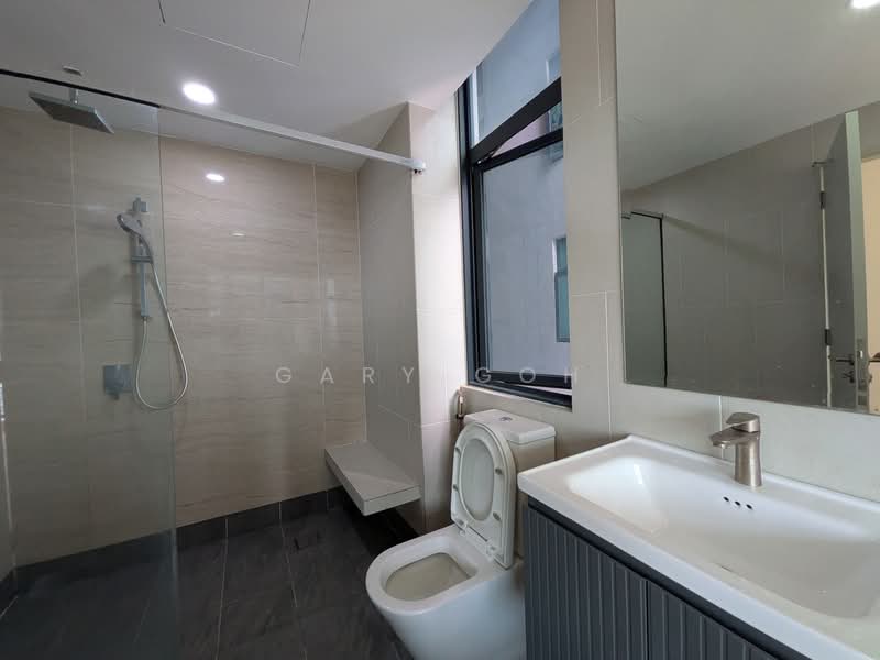 Servis Apartment untuk Dijual di Verde - Gary Goh - Bathroom - PropertyGuru.com.my