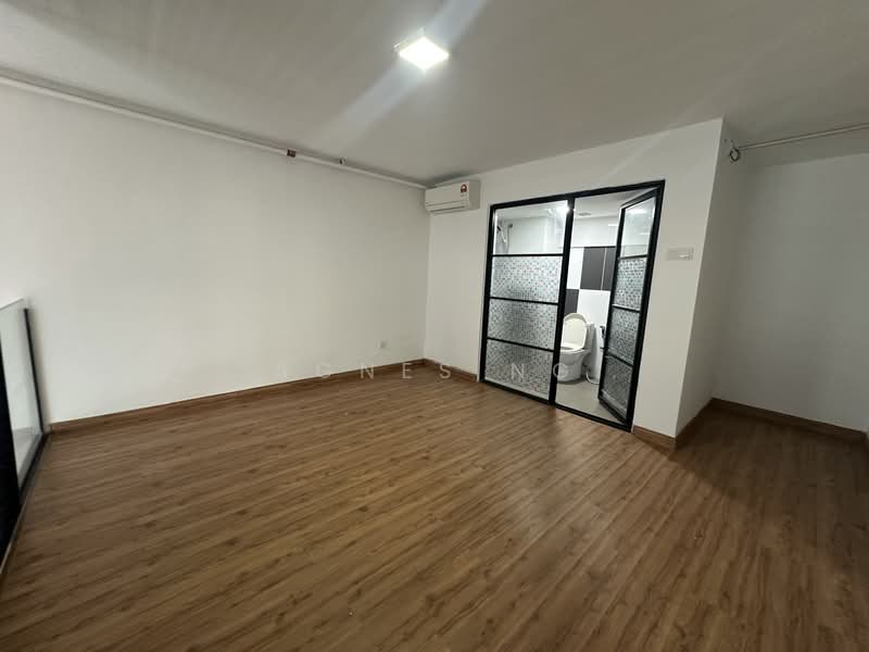 Service Residence for Rent at SOHO @ Empire City - Agnes Ng - Bathroom - PropertyGuru.com.my