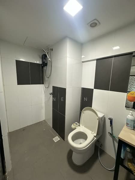 Service Residence for Rent at SOHO @ Empire City - Agnes Ng - Bathroom - PropertyGuru.com.my