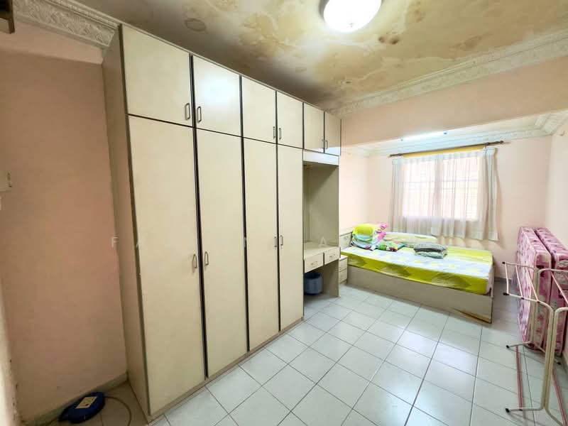 2-storey Terraced House for Sale in Bandar Baru Ampang (Ampang) - Fauran Nawawi - Bedroom - PropertyGuru.com.my