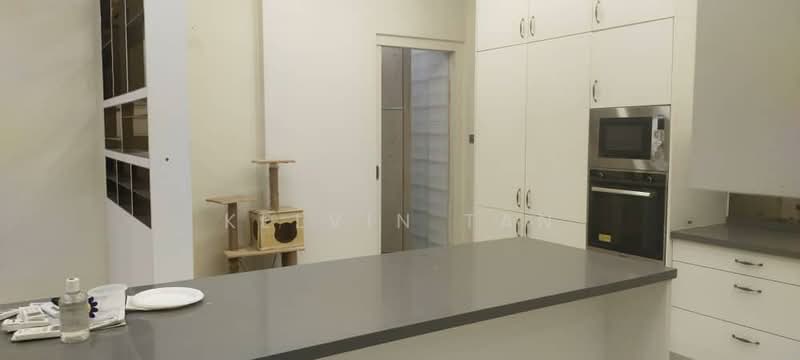 Semi-Detached House for Rent in Laman Seri (Shah Alam) - Kelvin Tan - Kitchen - PropertyGuru.com.my