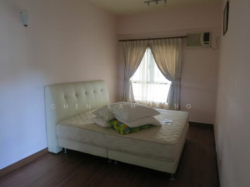 Kondominium untuk Dijual di Seri Maya Condominium - Chen Kah Seng - Bedroom - PropertyGuru.com.my