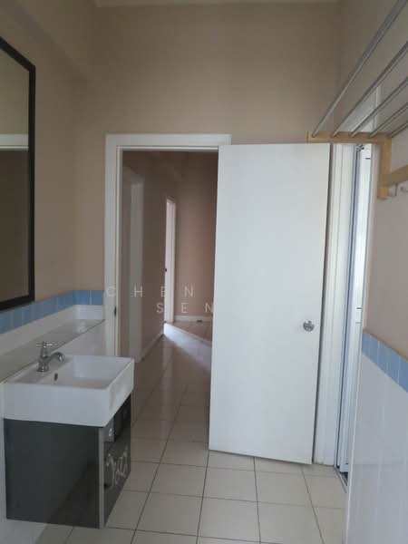 Kondominium untuk Dijual di Seri Maya Condominium - Chen Kah Seng - Bathroom - PropertyGuru.com.my