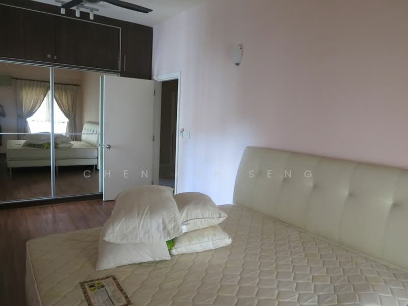 Kondominium untuk Dijual di Seri Maya Condominium - Chen Kah Seng - Bedroom - PropertyGuru.com.my