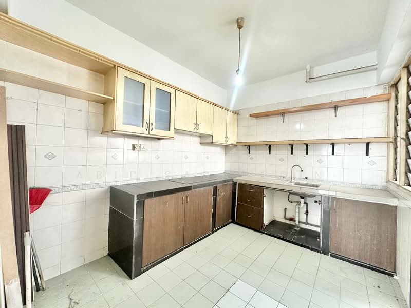 Condominium for Sale at Duta Ria - Abid Sabarudin - Kitchen - PropertyGuru.com.my